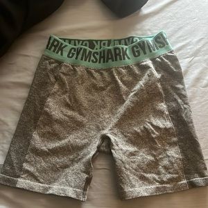Gym shark of flex shorts